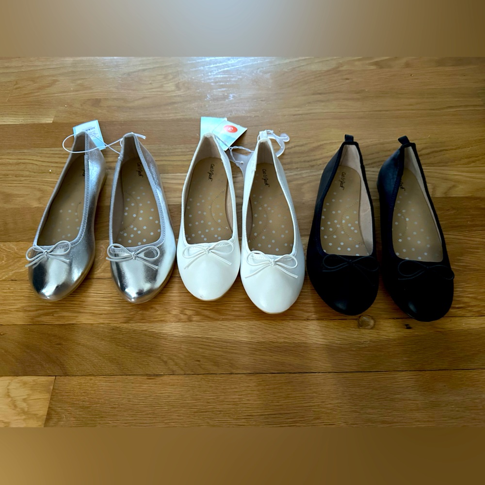 Girls size 3 ballet flats